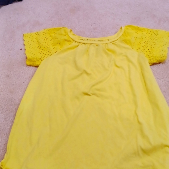 Girls top - Picture 1 of 1